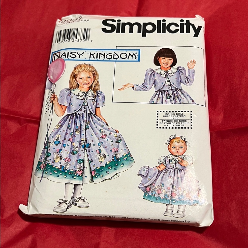 Simplicity Daisy Kingdom Pattern with Purple and Green